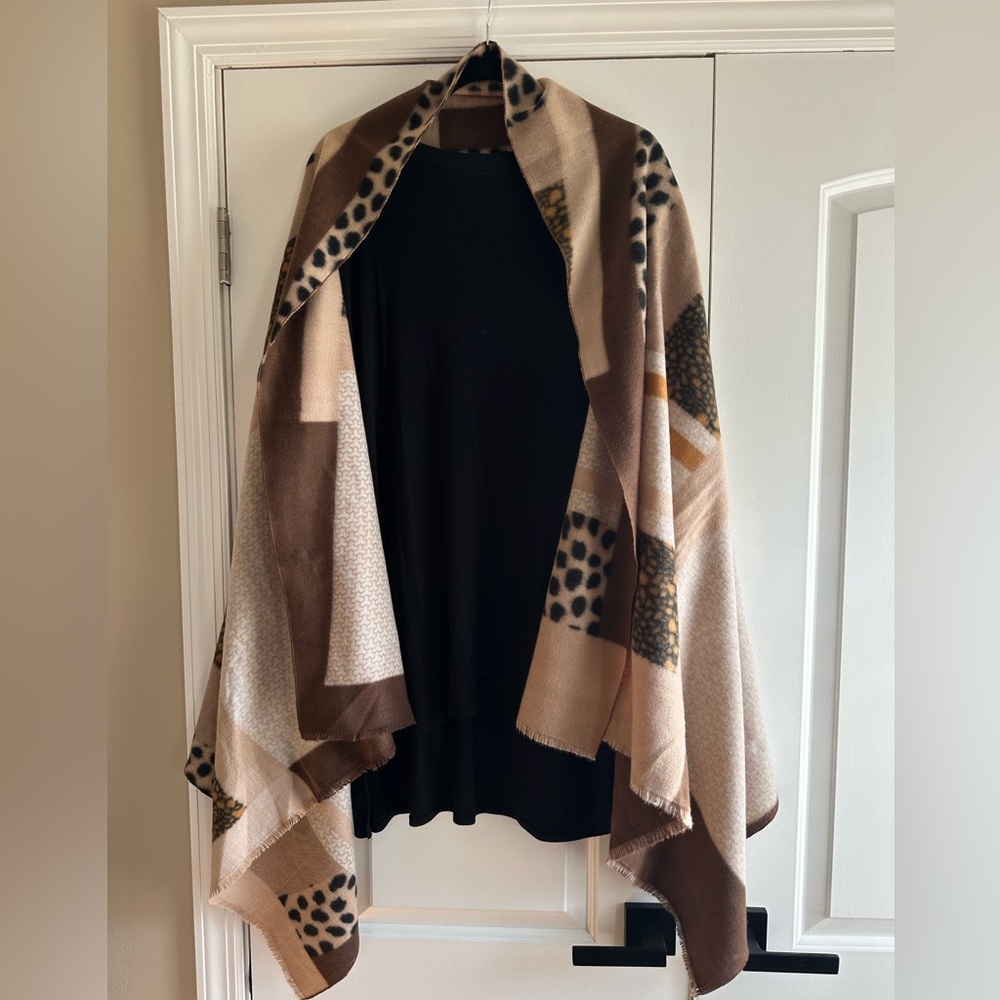 Tan and Brown Patterned Leopard Scarf - Picture 3 of 5